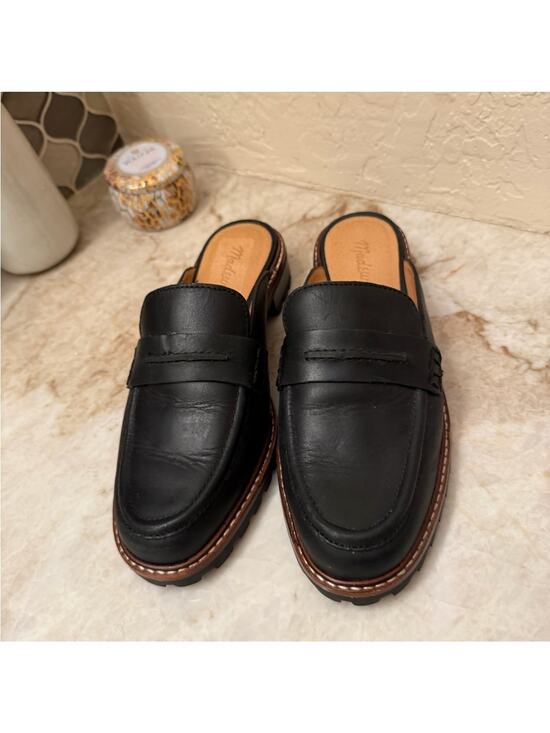 Madewell Shoes - Madewell Corrine slip on loafers sz 6
